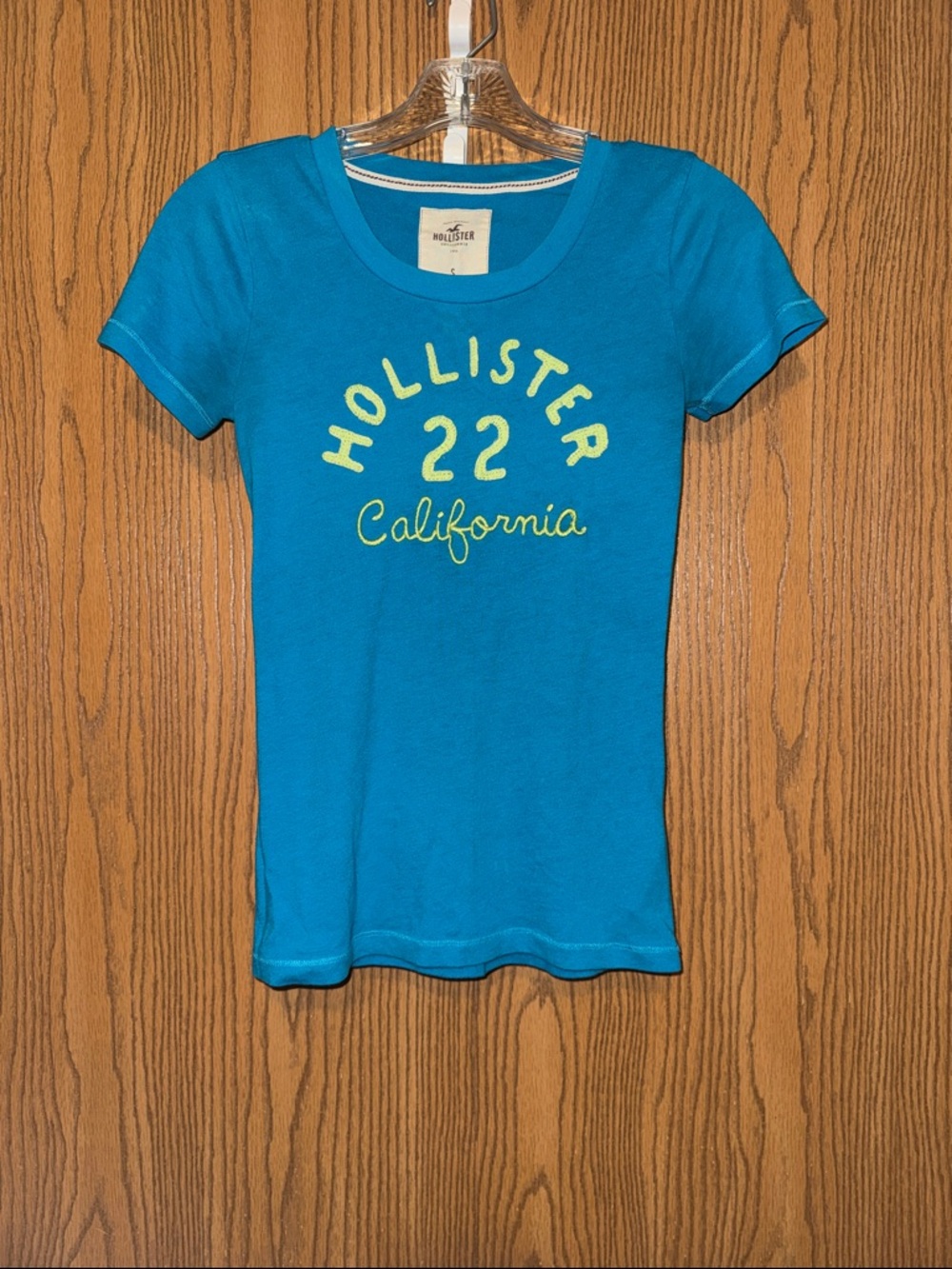 Hollister Bright Teal Short Sleeve Crewneck Tee